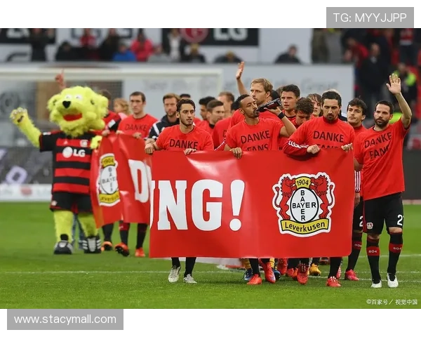 勒沃库森半场两球领先圣保利队